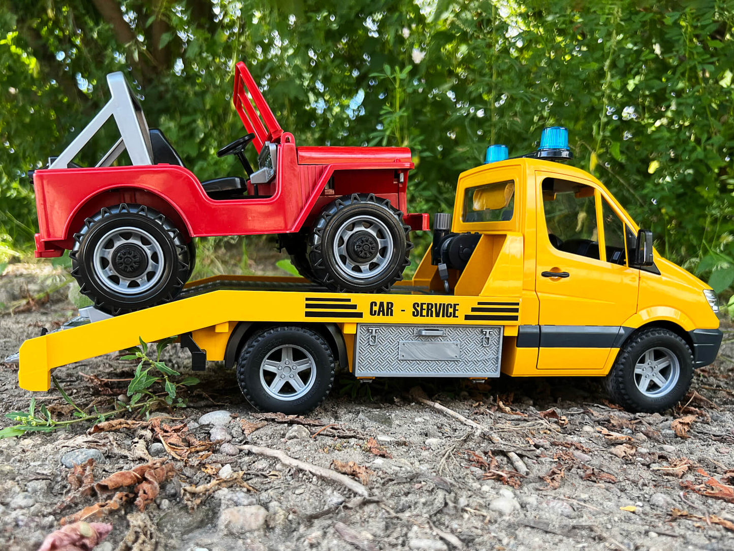 Bruder 02535 Tralas su visureigiu MB Sprinter