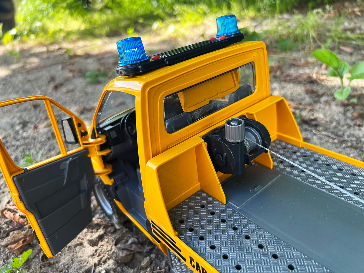 Bruder 02535 Tralas su visureigiu MB Sprinter