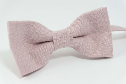 Dusty rose wedding bow tie |  Dusty rose pre-tied bow tie