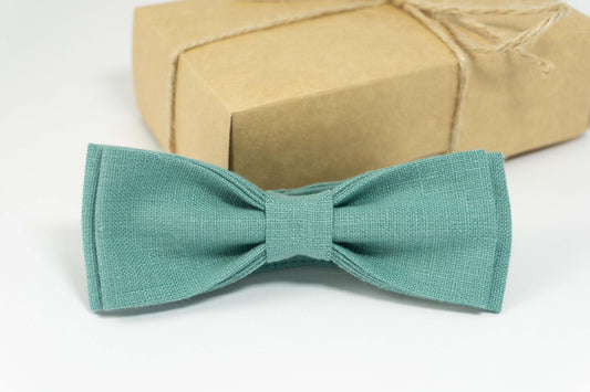 Sea green bow tie wedding | Sea green baby bow tie