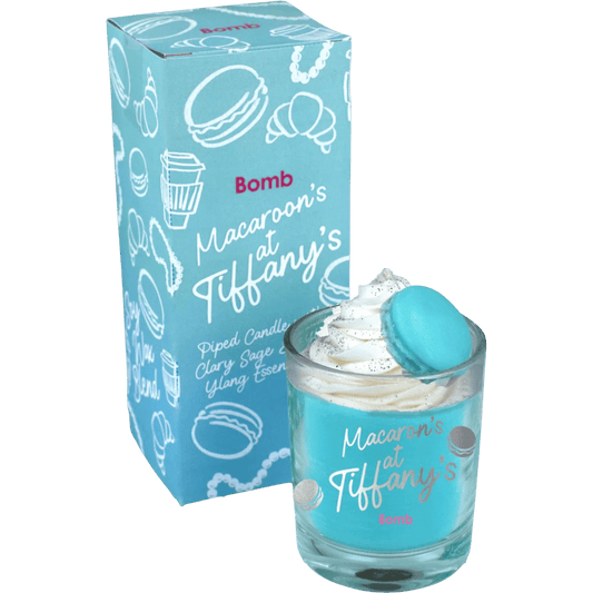 Žvakė – Macaroons at Tiffany’s